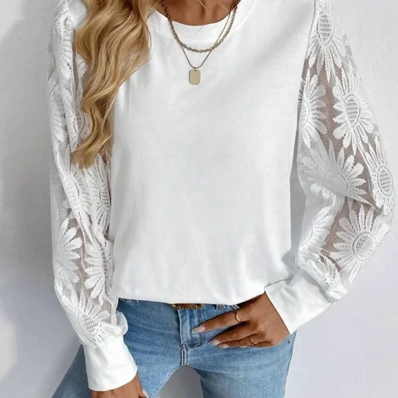 ⭐️Elegant White Lace Sleeve Top - Picture 1 of 4